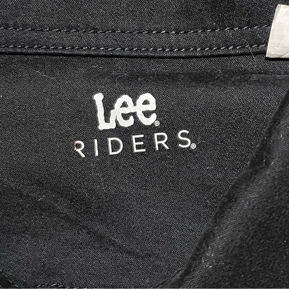 Lee Riders Women's Classic Black Jean Jacket - Picture 8 of 11
